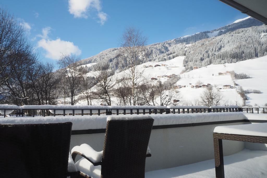 Apartment Smaragdblick Wildkogel Bramberg am Wildkogel Eksteriør billede